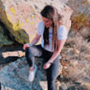 Meet your Posher, Annika